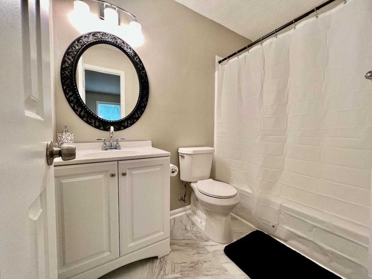 Ecstatic Town Home In Stone Mountain Kültér fotó