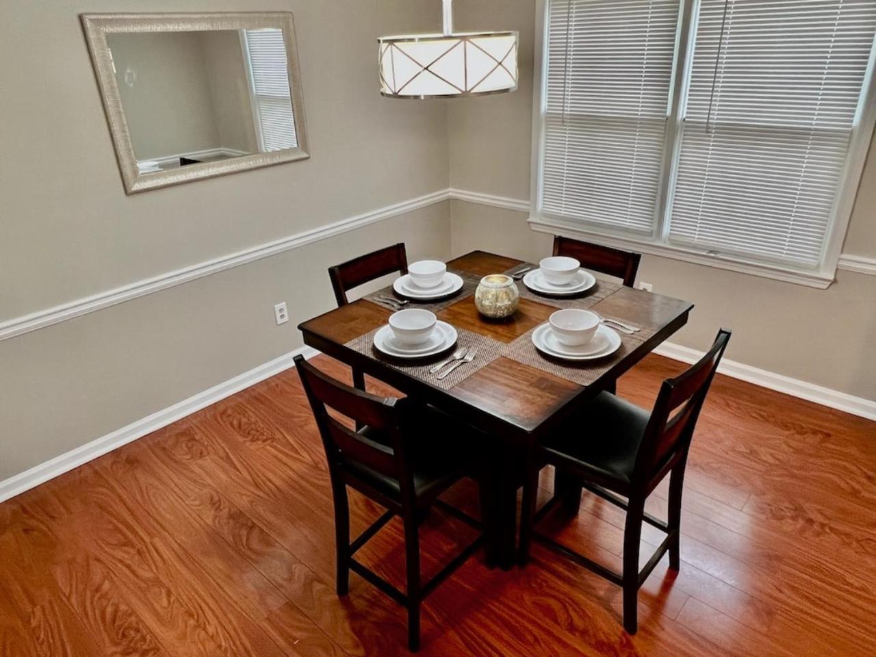 Ecstatic Town Home In Stone Mountain Kültér fotó